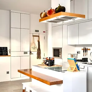  Apartment Cristalia,roof Terrace In Center, Garage, Netflix 75inch Tv Portugal