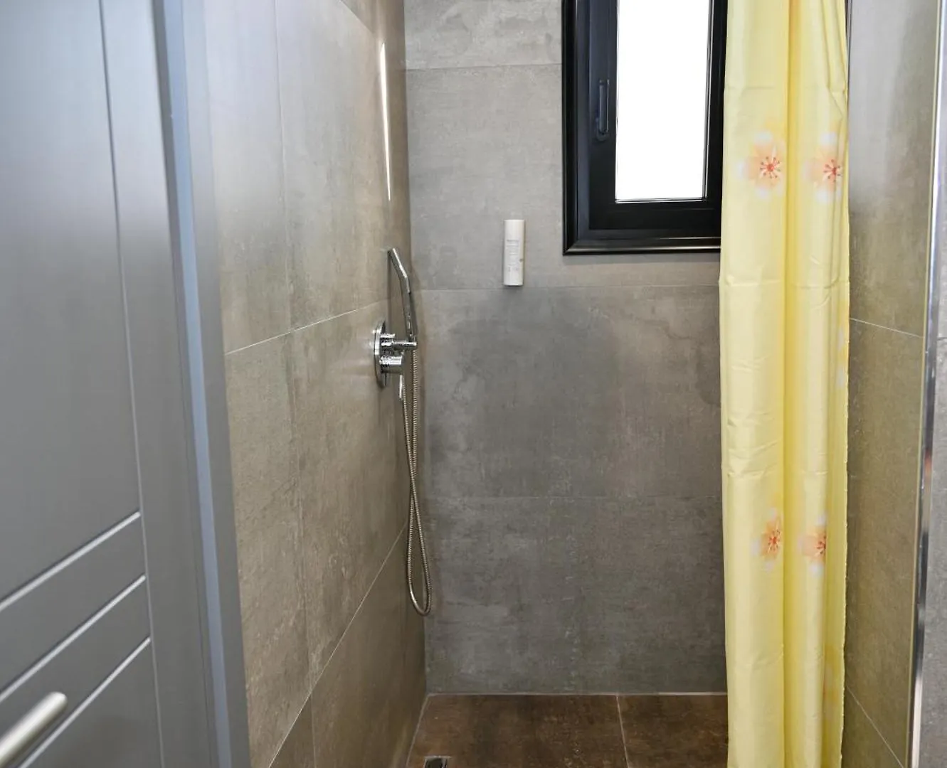 Homestay szállás Monduro Hotel Durrës